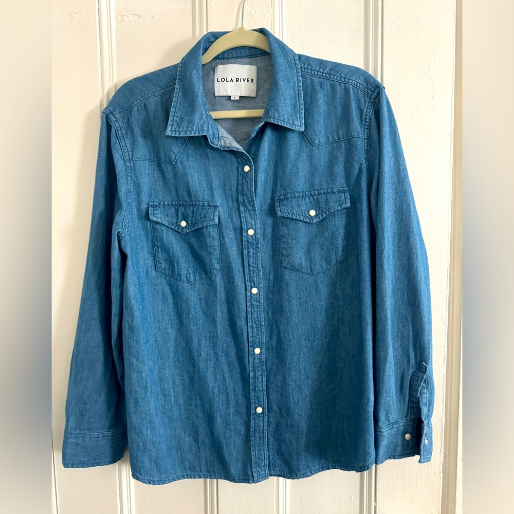 Button down soft jeans long sleeve shirt